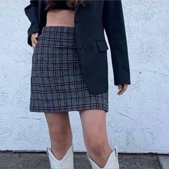 Loft Grey and Pink Academia Career Tartan plaid wool blend skirt plus size 16 - Picture 1 of 8